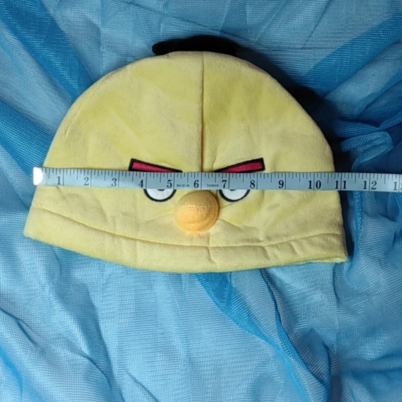 Angry Bird Chuck Plush Hat - Picture 4 of 5